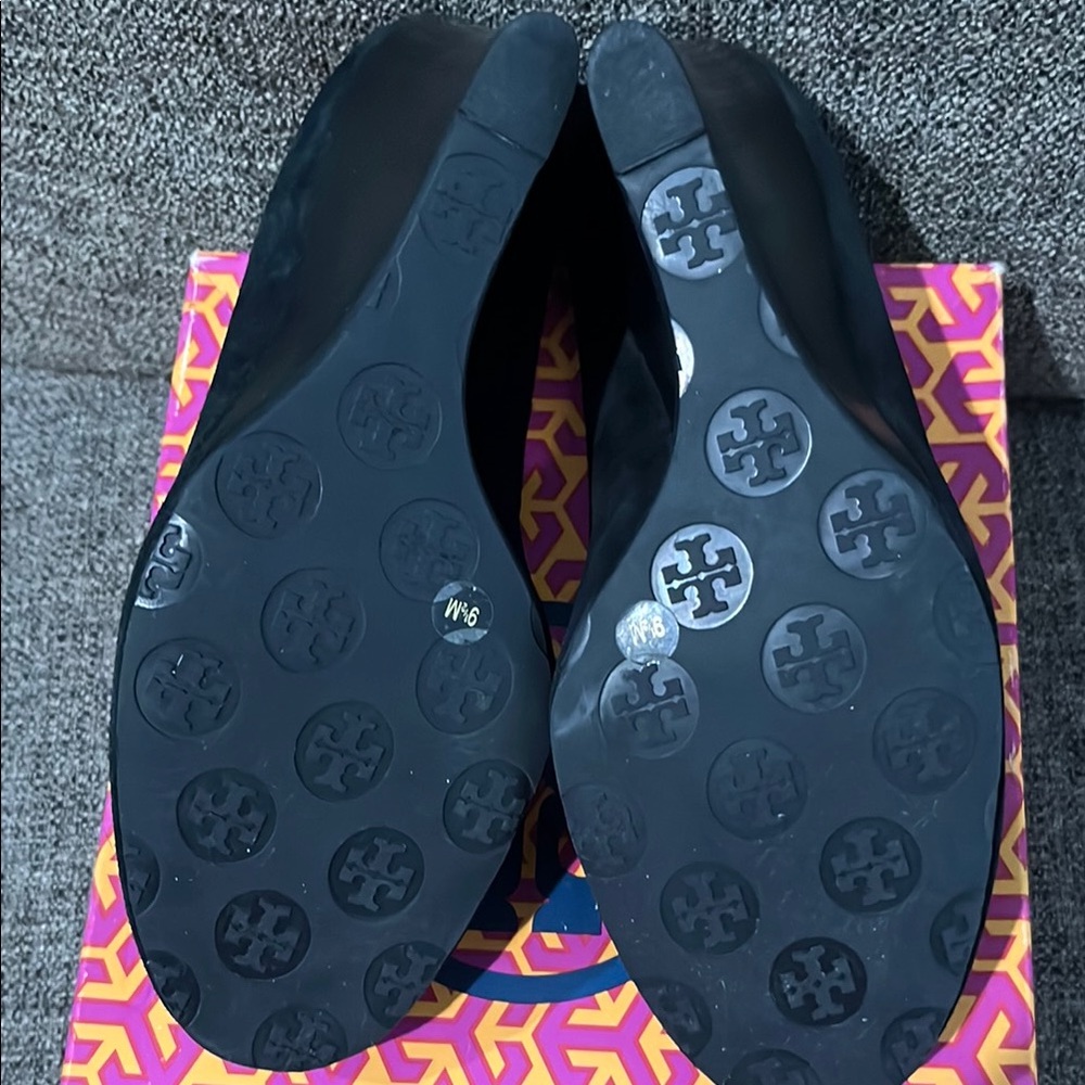 New Tory Burch Sophie Wedge Suede shoes - Picture 6 of 12
